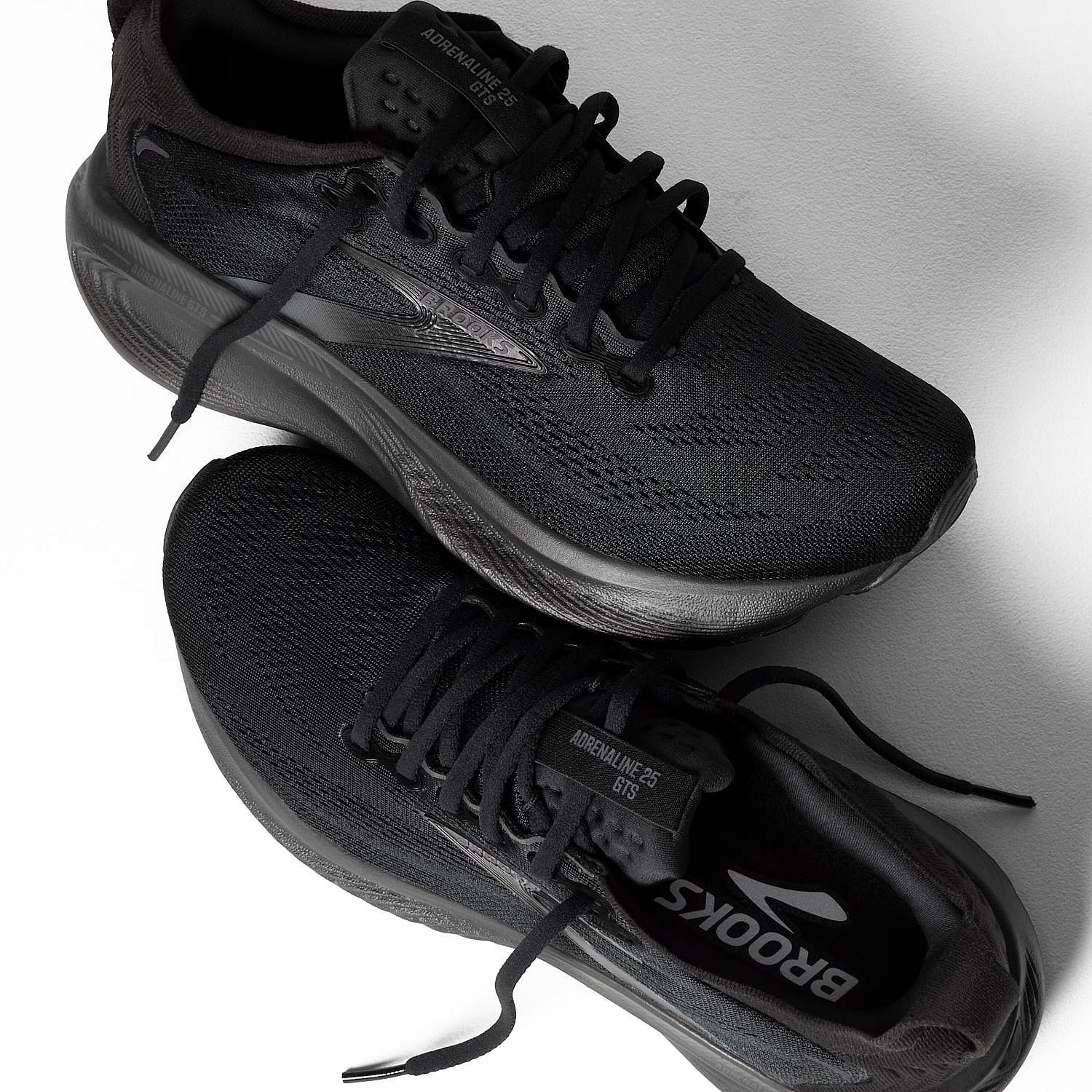 122037-Brooks-Adrenaline-GTS-25-hardloopschoenen-BlackEbony-dames-afbeelding-3