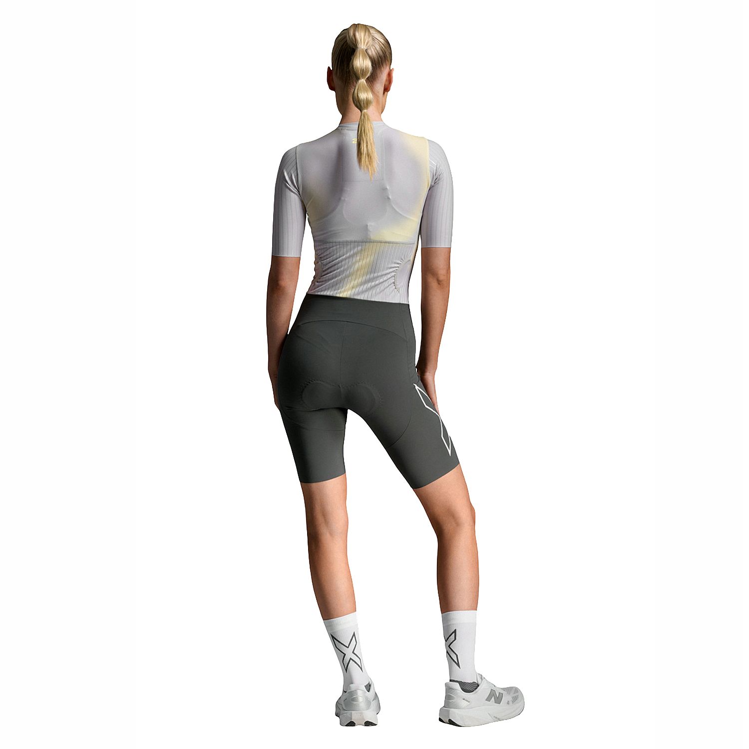141914-2XU-Light-speed-react-trisuit-korte-mouw-Lemon-IceJupiter-dames-afbeelding-3