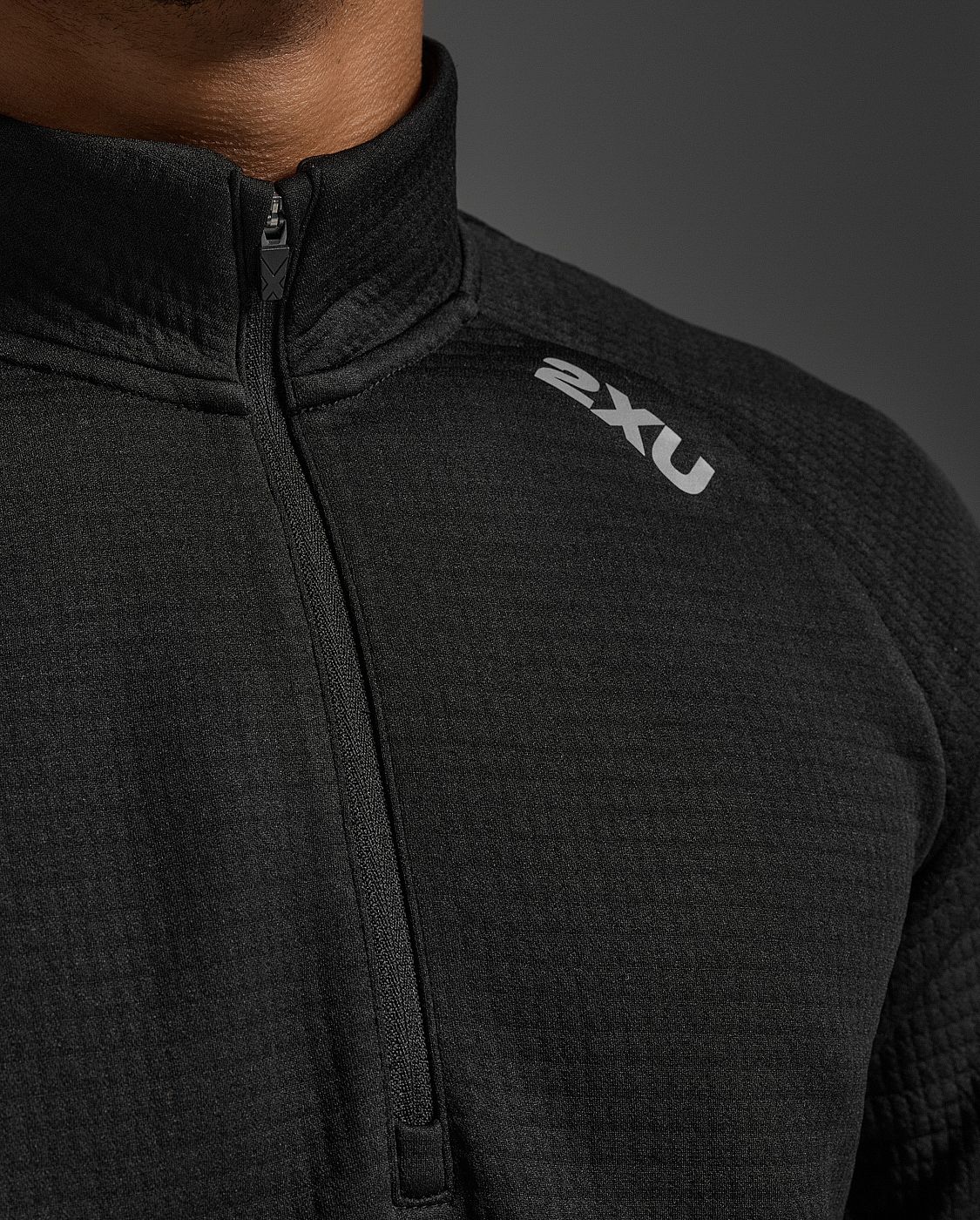 113618-2XU-Ignition-Hyper-Haptic-14-Zip-BlackSilver-Reflective-Heren-afbeelding-5