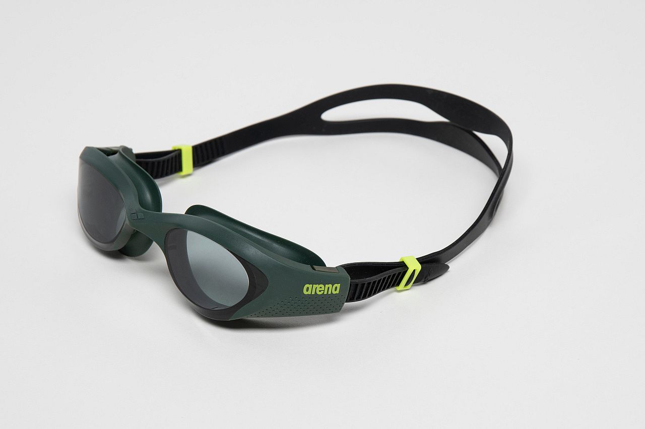 121763-Arena-The-One-zwembril-deep-green-black-afbeelding-4
