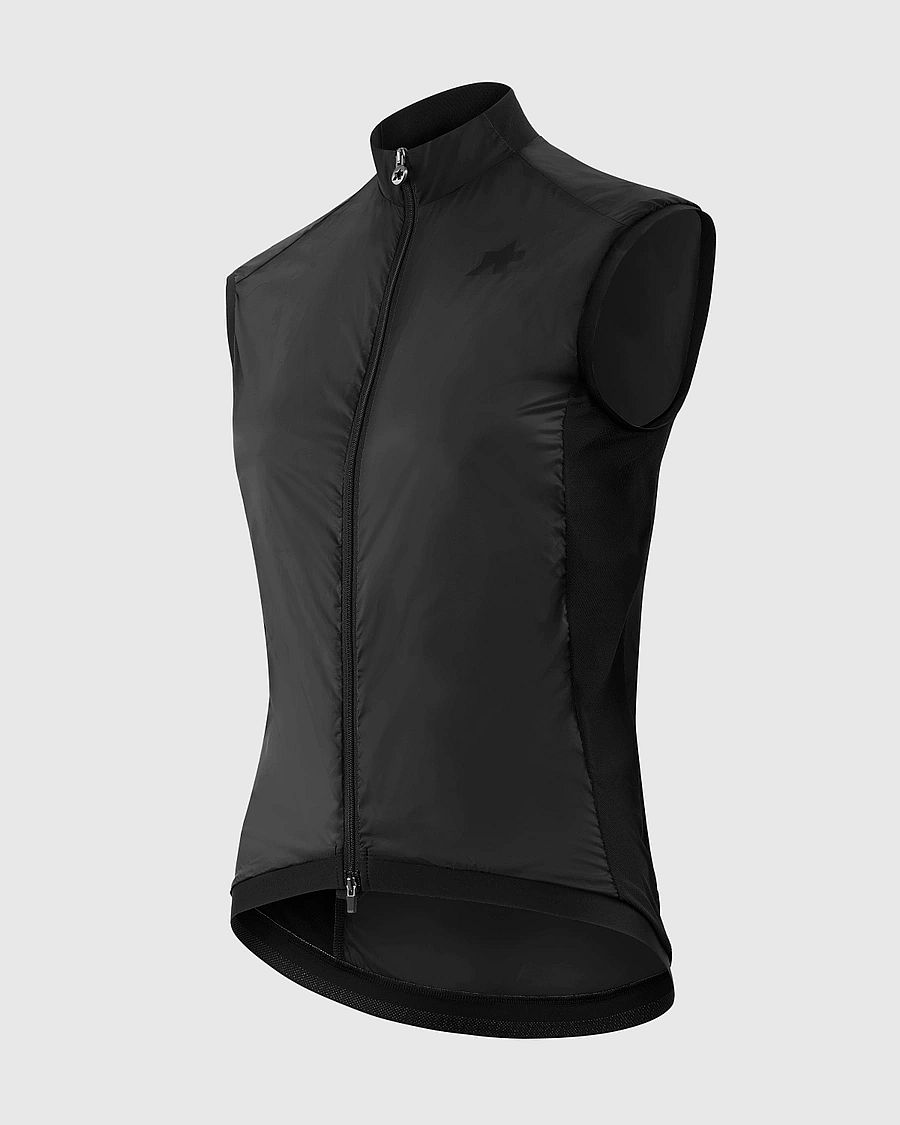 141707-Assos-UMA-GT-S11-wind-fietsvest-Black-Series-dames-afbeelding-4