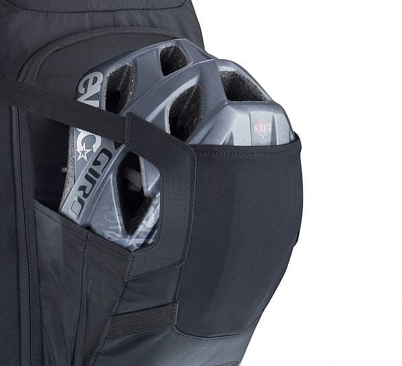 94339-EVOC-FR-trail-rugzak-20-liter-zwart-afbeelding-3
