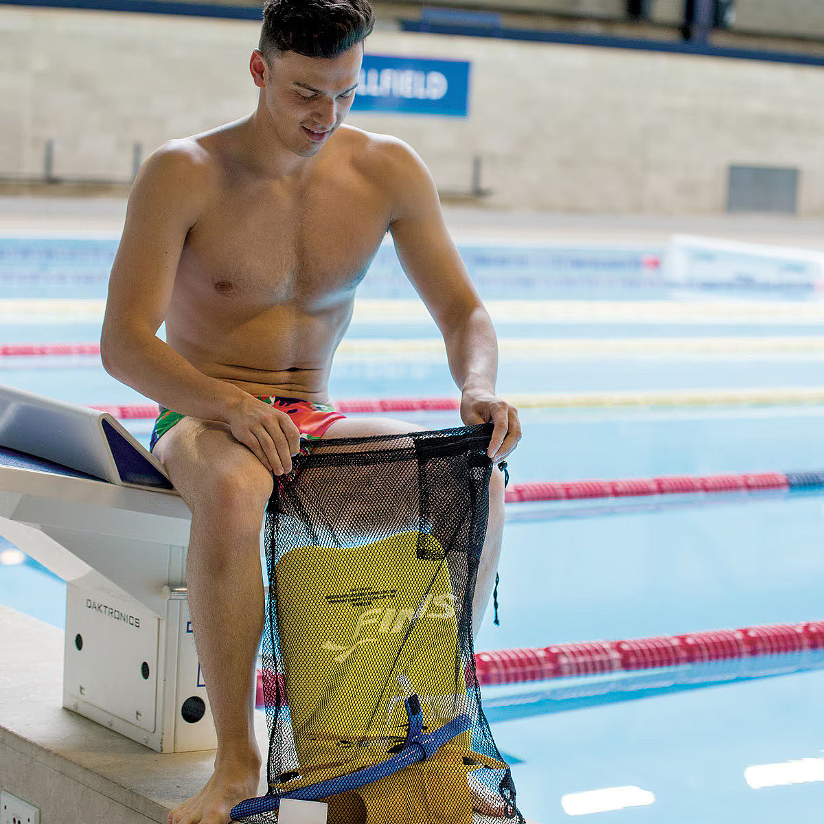 113101-Finis-Mesh-bag-zwart-afbeelding-3