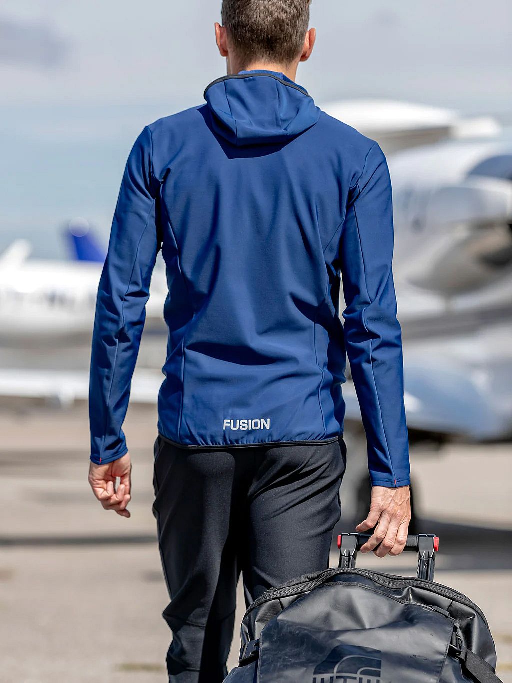 88903-Fusion-Recharge-Hoodie-blauw-heren-afbeelding-6