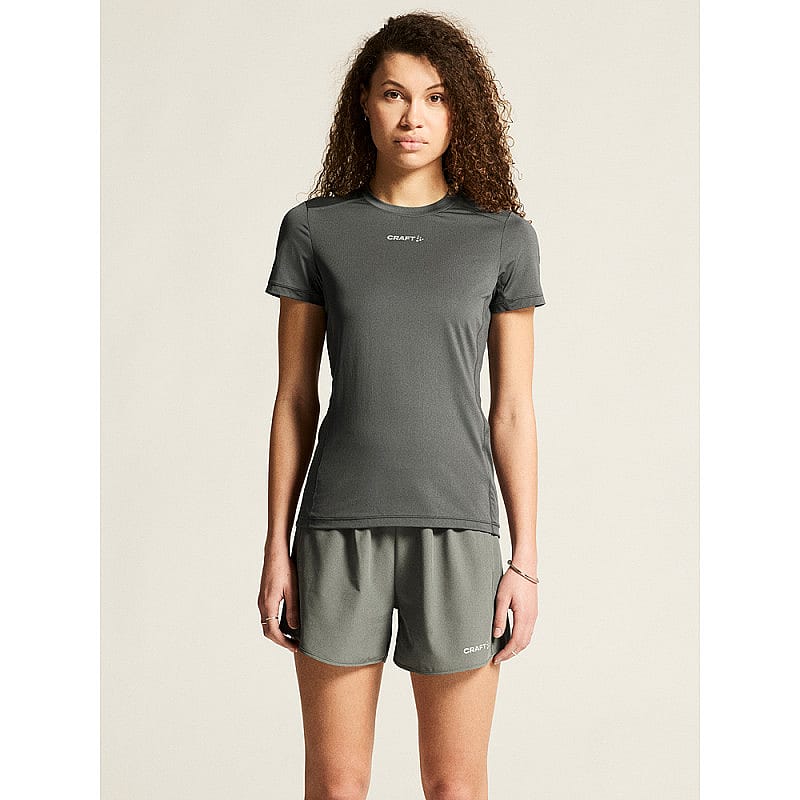 121118-Craft-ADV-Essence-2-hardloopshirt-korte-mouw-grijs-dames-afbeelding-4