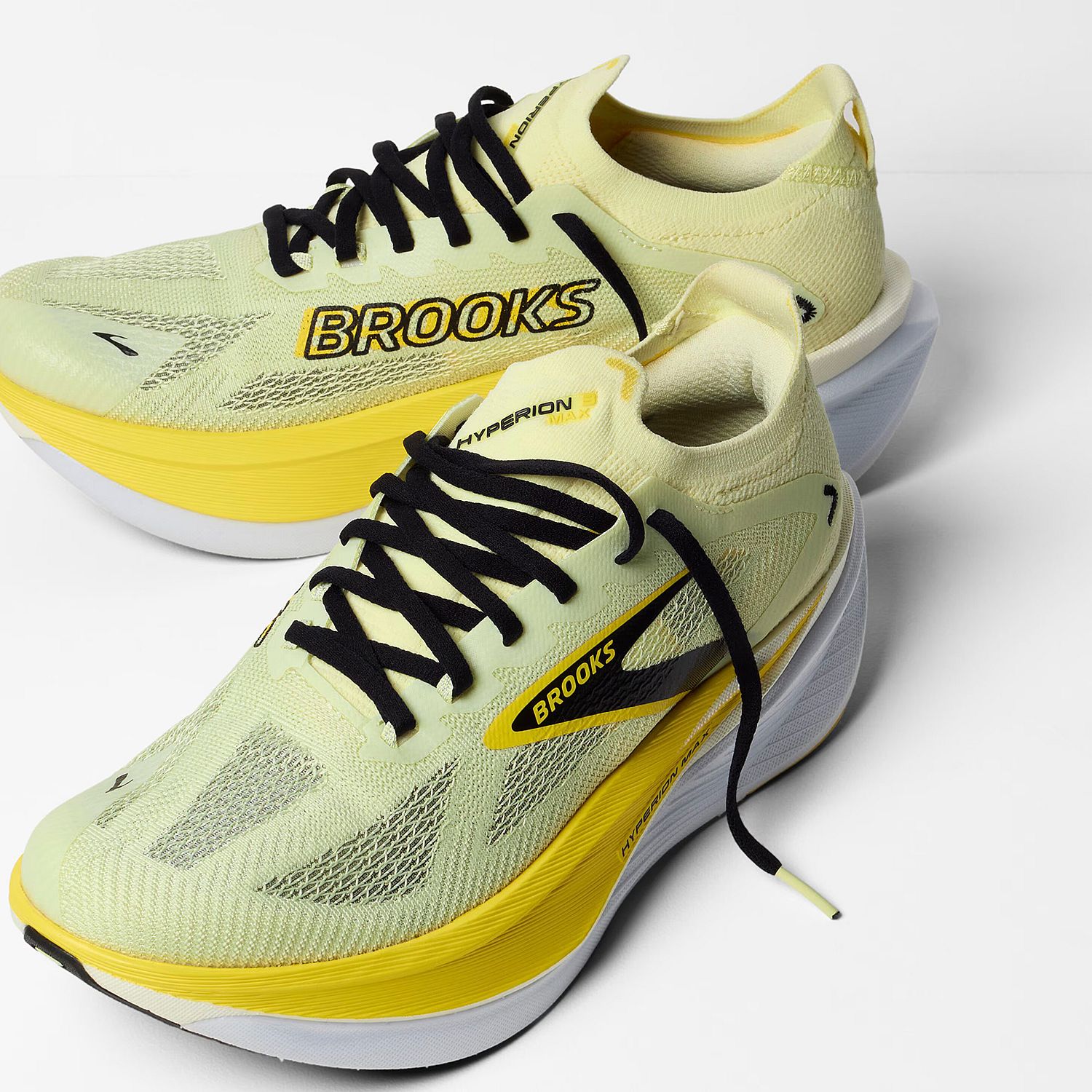 144023-Brooks-Hyperion-3-hardloopschoenen-LuminaryBlackYellow-heren-afbeelding-3
