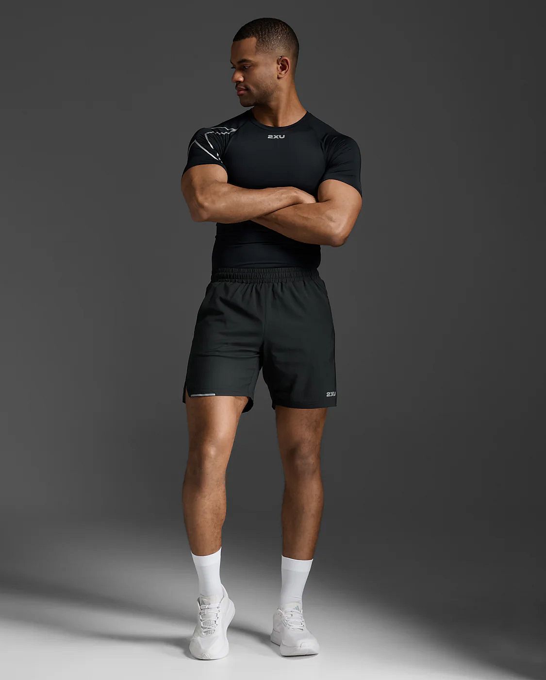 113434-2XU-Core-Compression-hardloopshirt-korte-mouw-BlackSilver-Heren-afbeelding-6
