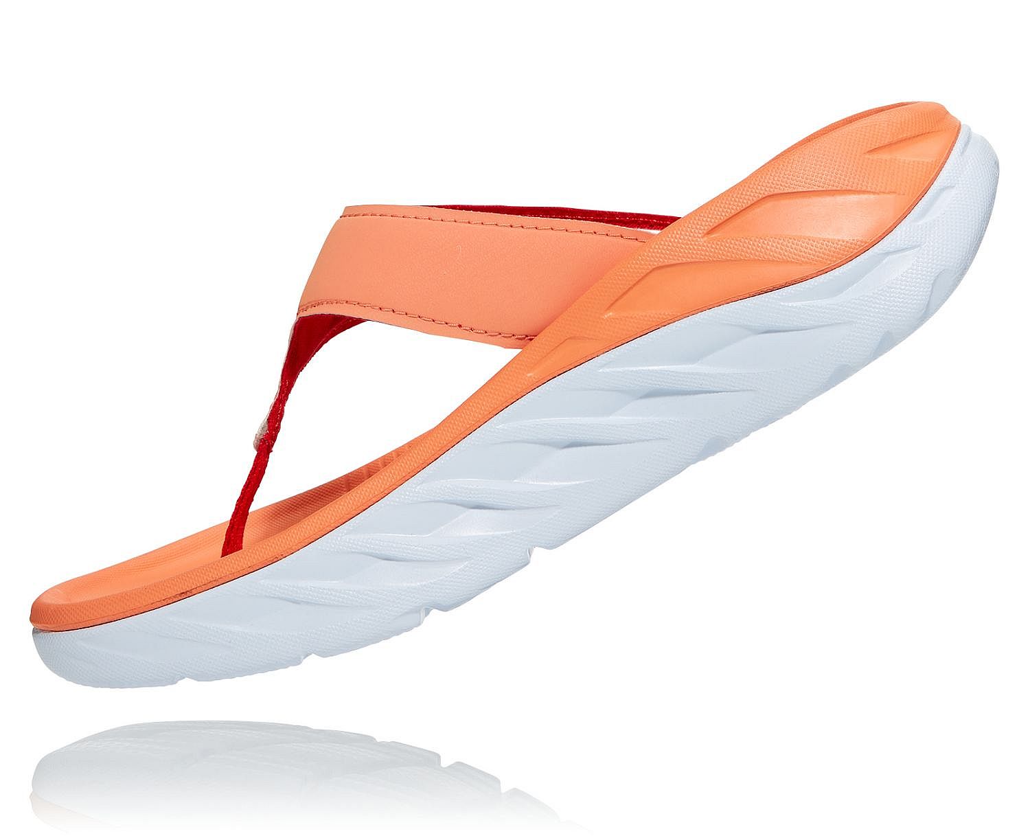 101334-Hoka-ORA-Recovery-Flip-slippers-oranjewit-dames-afbeelding-2