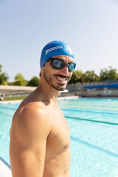 123691-Zoggs-Predator-donkere-lens-zwembril-zwart-afbeelding-2