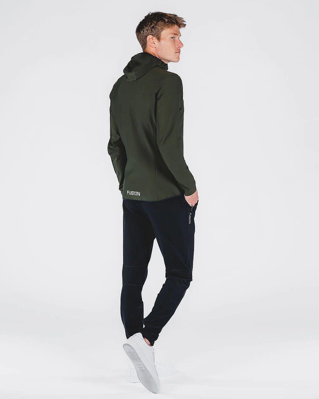 94955-Fusion-Recharge-Hoodie-donkergroen-heren-afbeelding-5