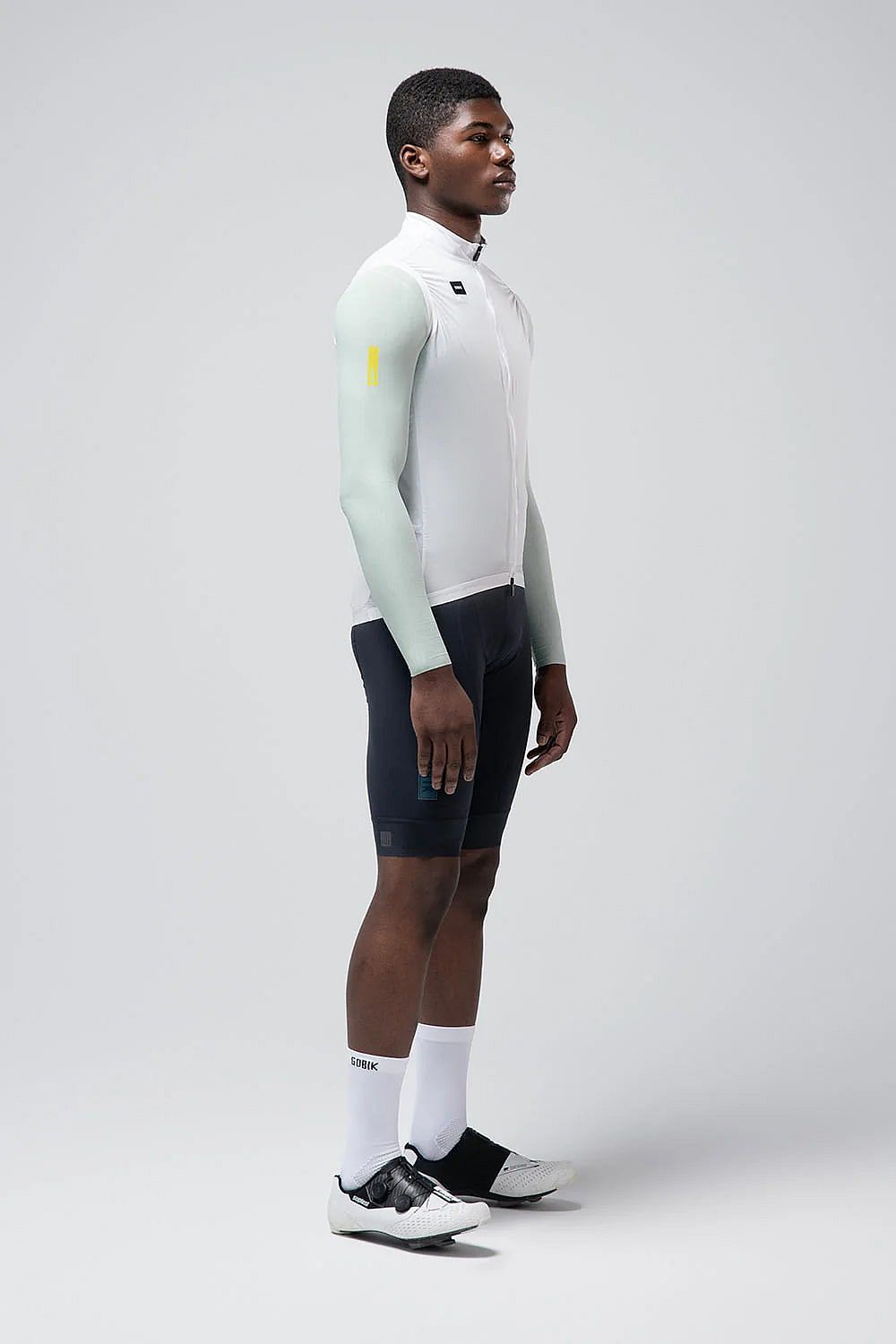 118393-Gobik-fietsvest-vector-2.0-athena-heren-afbeelding-4