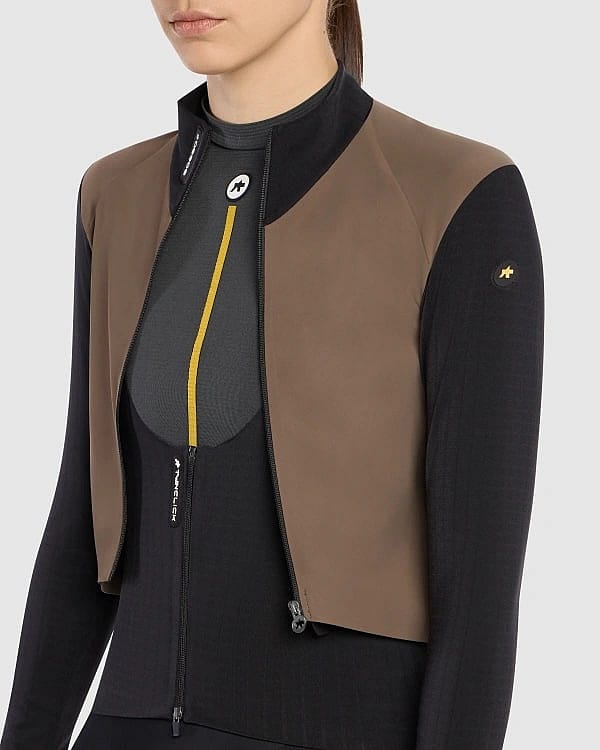 118739-Assos-UMA-GTV-springfall-jacket-s11-terra-sand-dames-afbeelding-5