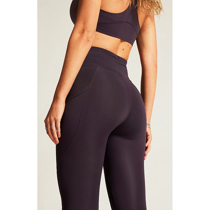 120929-Craft-ADV-Essence-2-Capri-34-hardloopbroek-paars-dames-afbeelding-7
