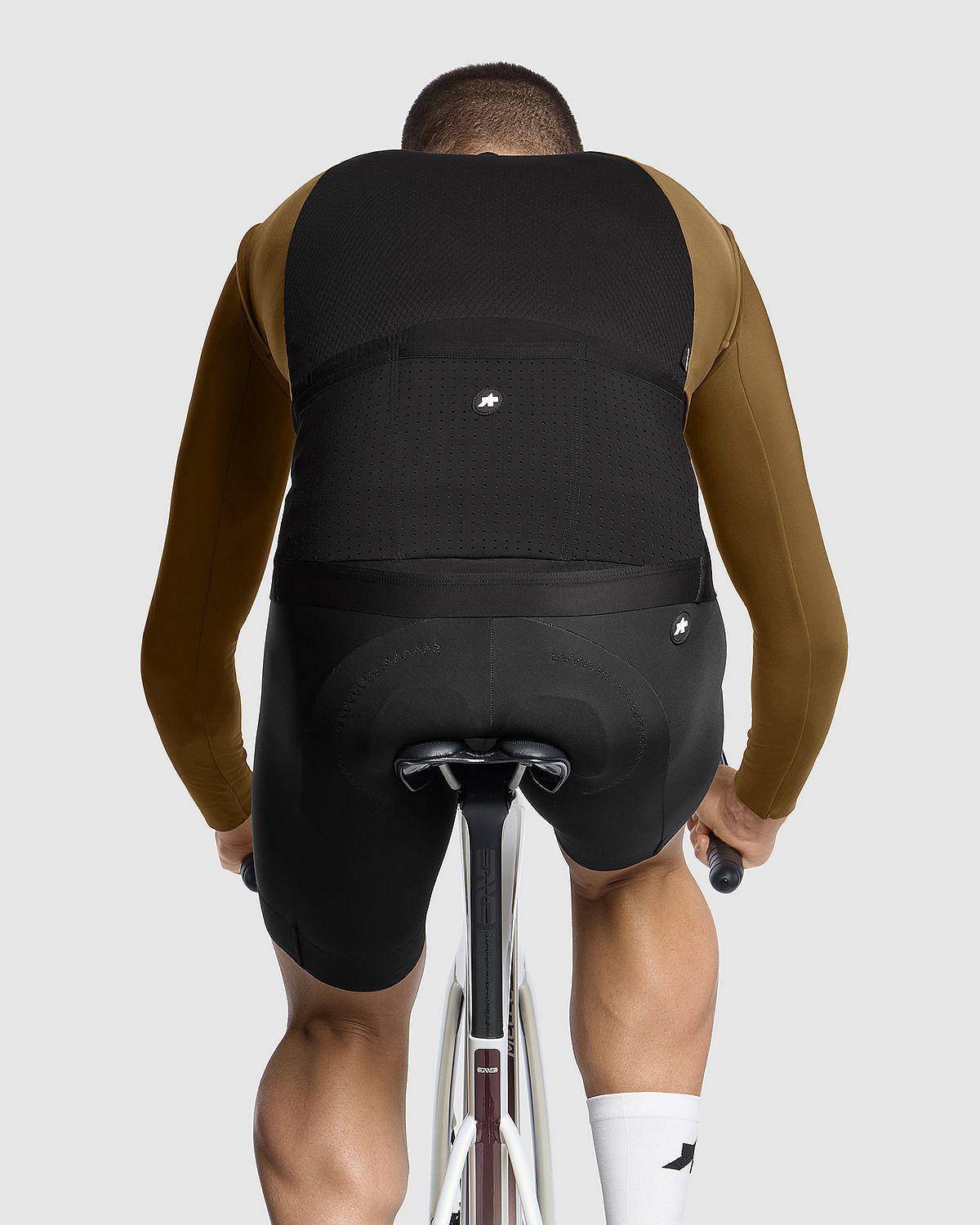 146112-Assos-Equipe-R-Spring-Fall-Gilet-S11-Jupiter-Gold-heren-afbeelding-5