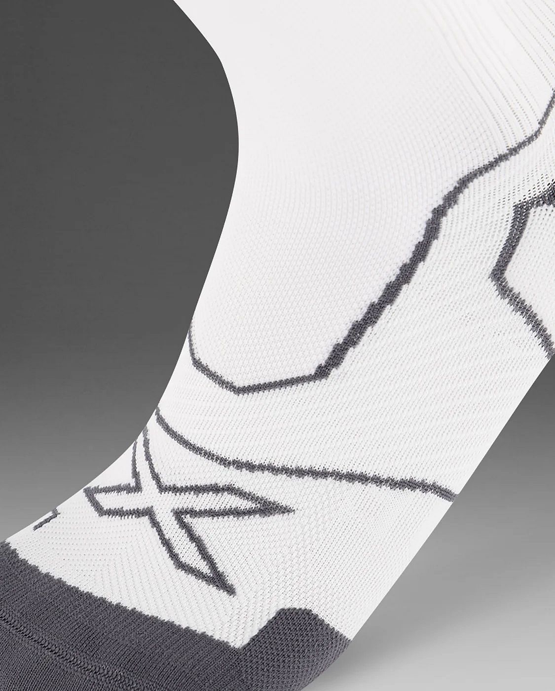 113814-2XU-Vectr-Light-Cushion-hardloopsokken-lang-WhiteGrey-unisex-afbeelding-3