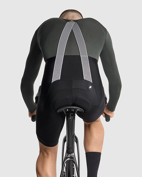 118766-Assos-Tactica-springfall-t5-bibshort-zwart-heren-afbeelding-6