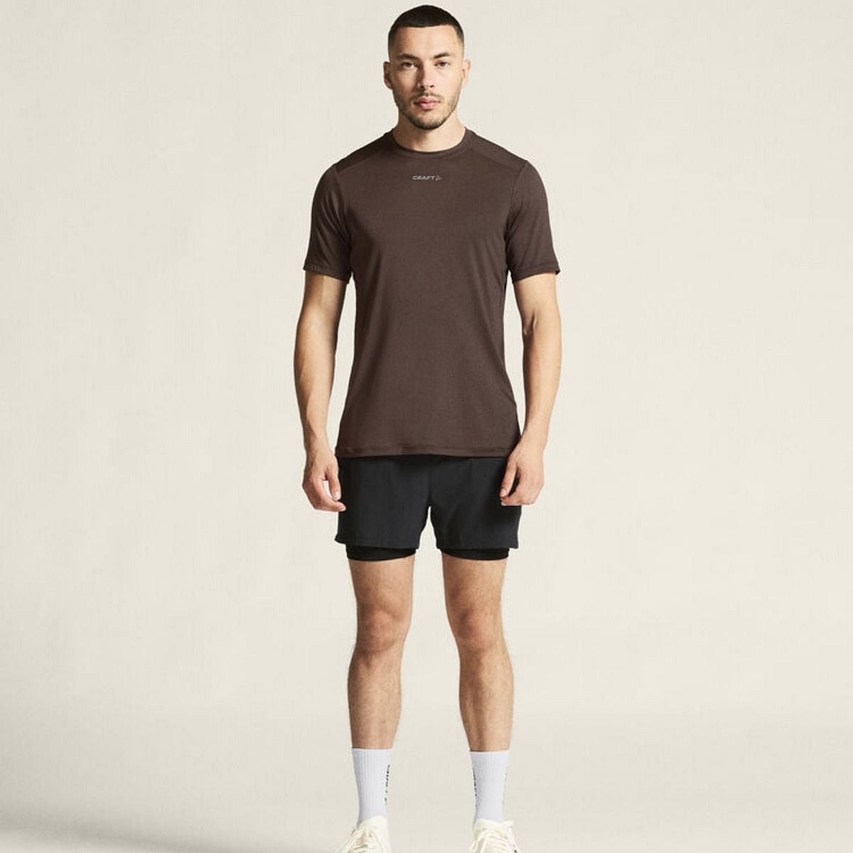 120166-Craft-ADV-Essence-2-hardloopshirt-korte-mouw-bruin-heren-afbeelding-2
