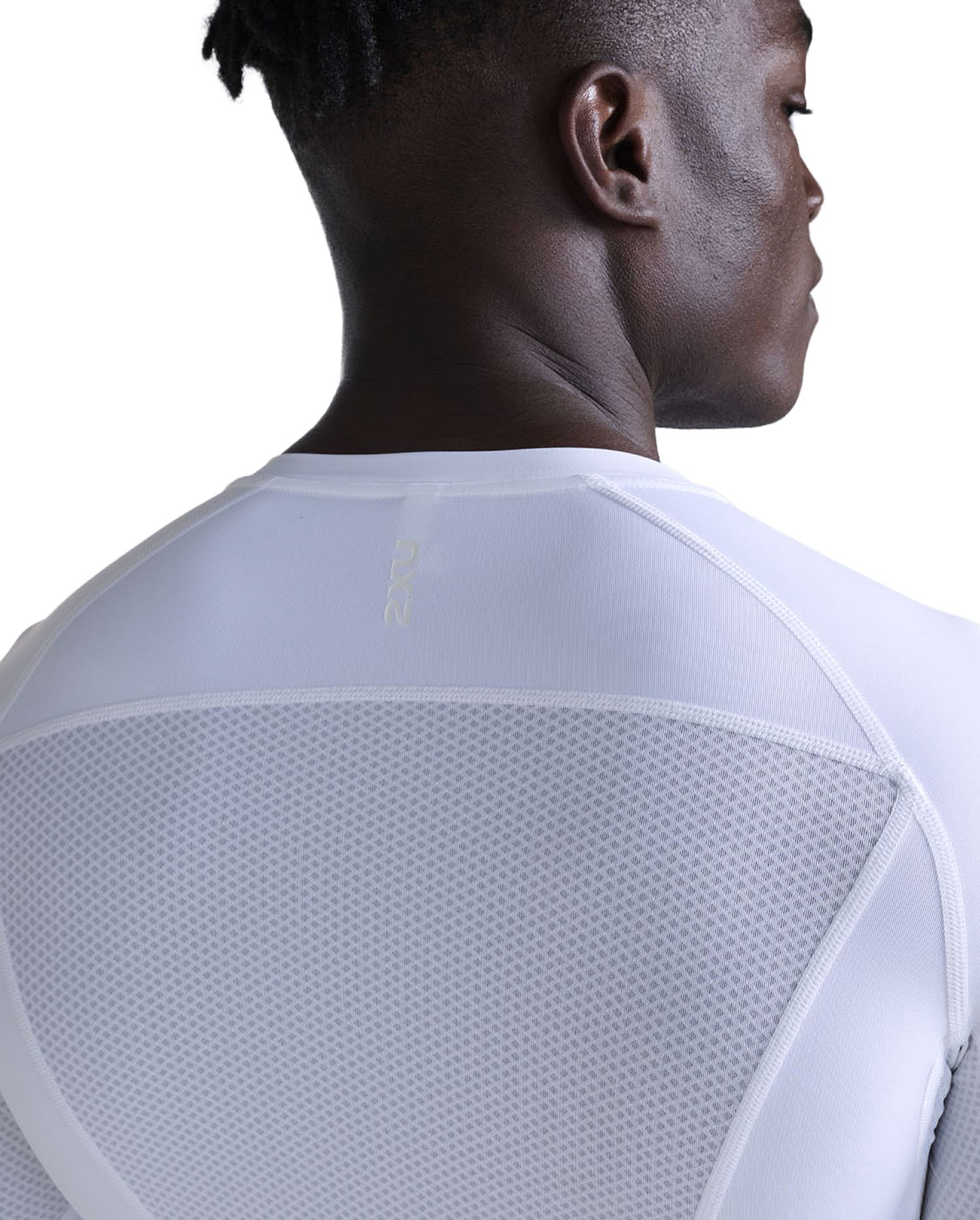 141800-2XU-Core-Compression-hardloopshirt-lange-mouw-White-heren-afbeelding-6