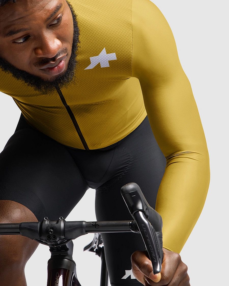 141249-Assos-Mille-GT-S11-fietsshirt-EVO-Golden-Yellow-heren-afbeelding-4