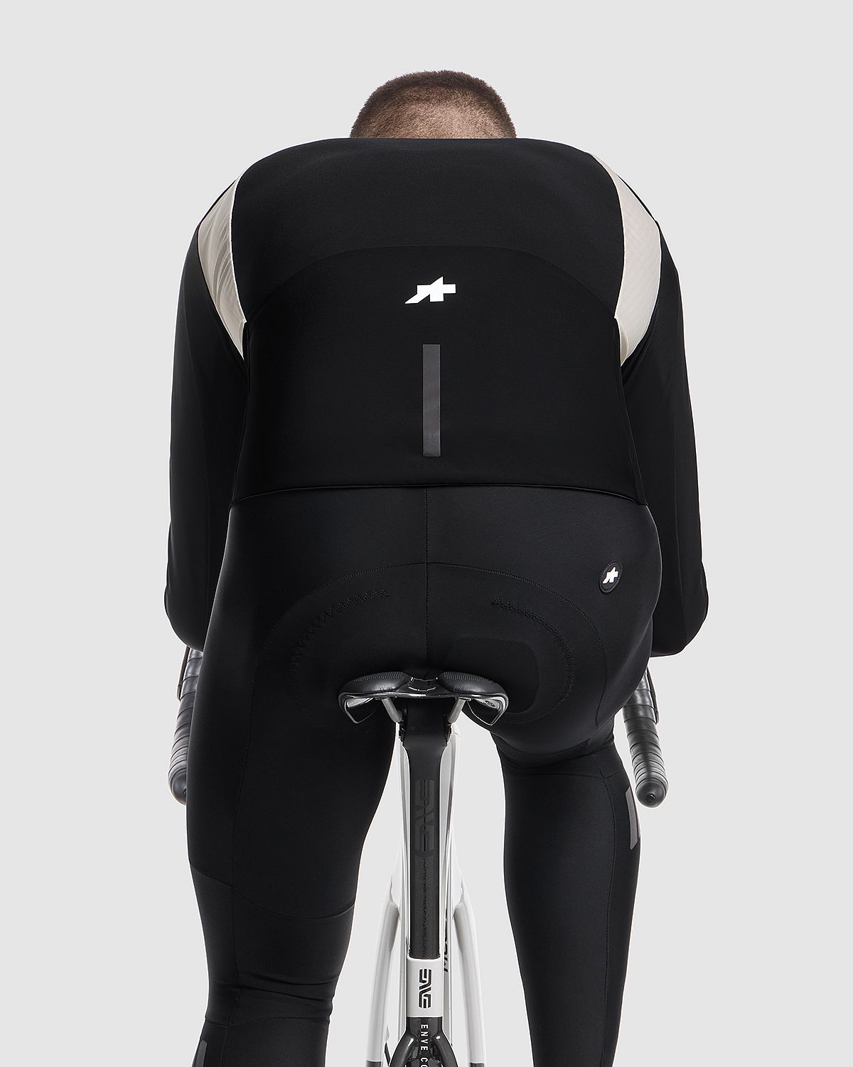 145993-Assos-Equipe-R-Winter-Jacket-S11-EVO-Almond-Milk-heren-afbeelding-6