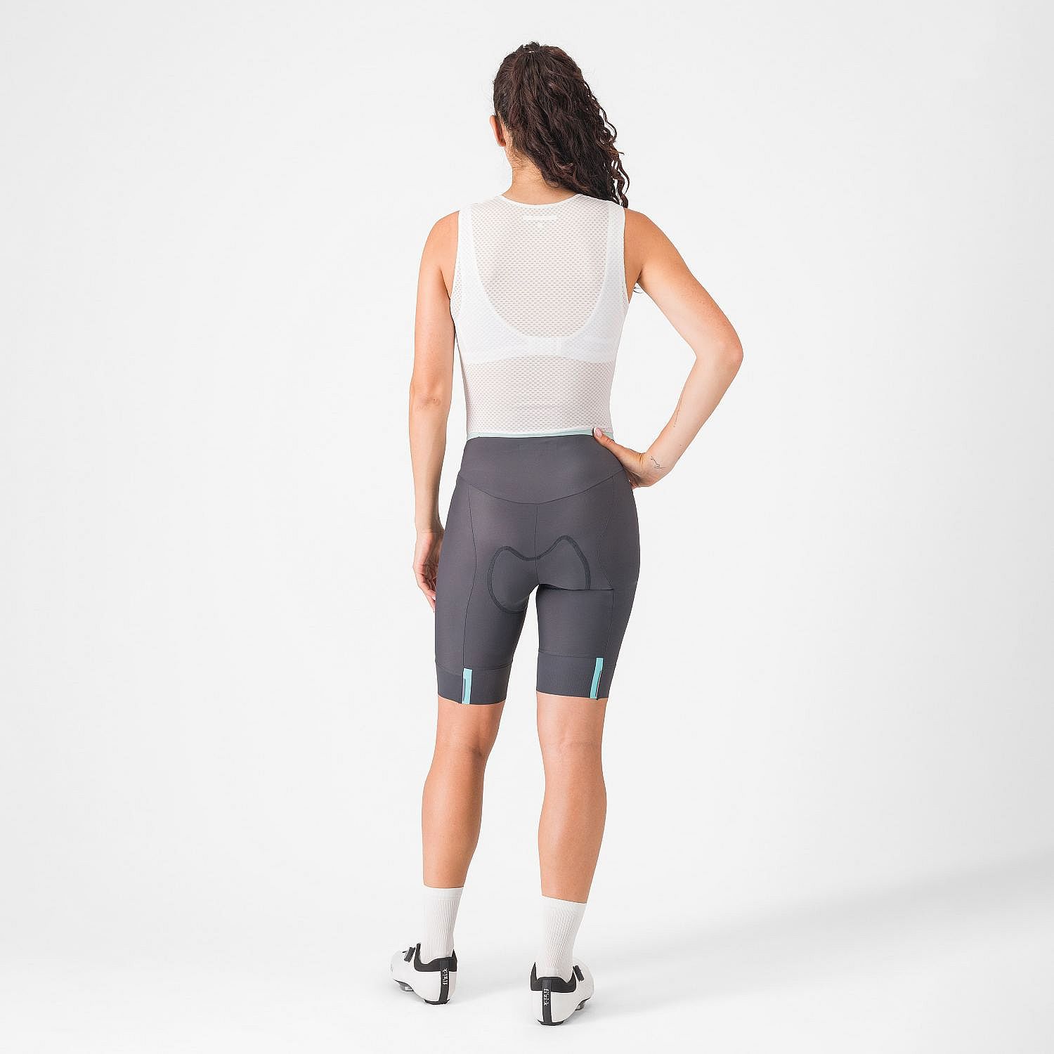 110654-Castelli-Prima-2-short-grijs-dames-afbeelding-2