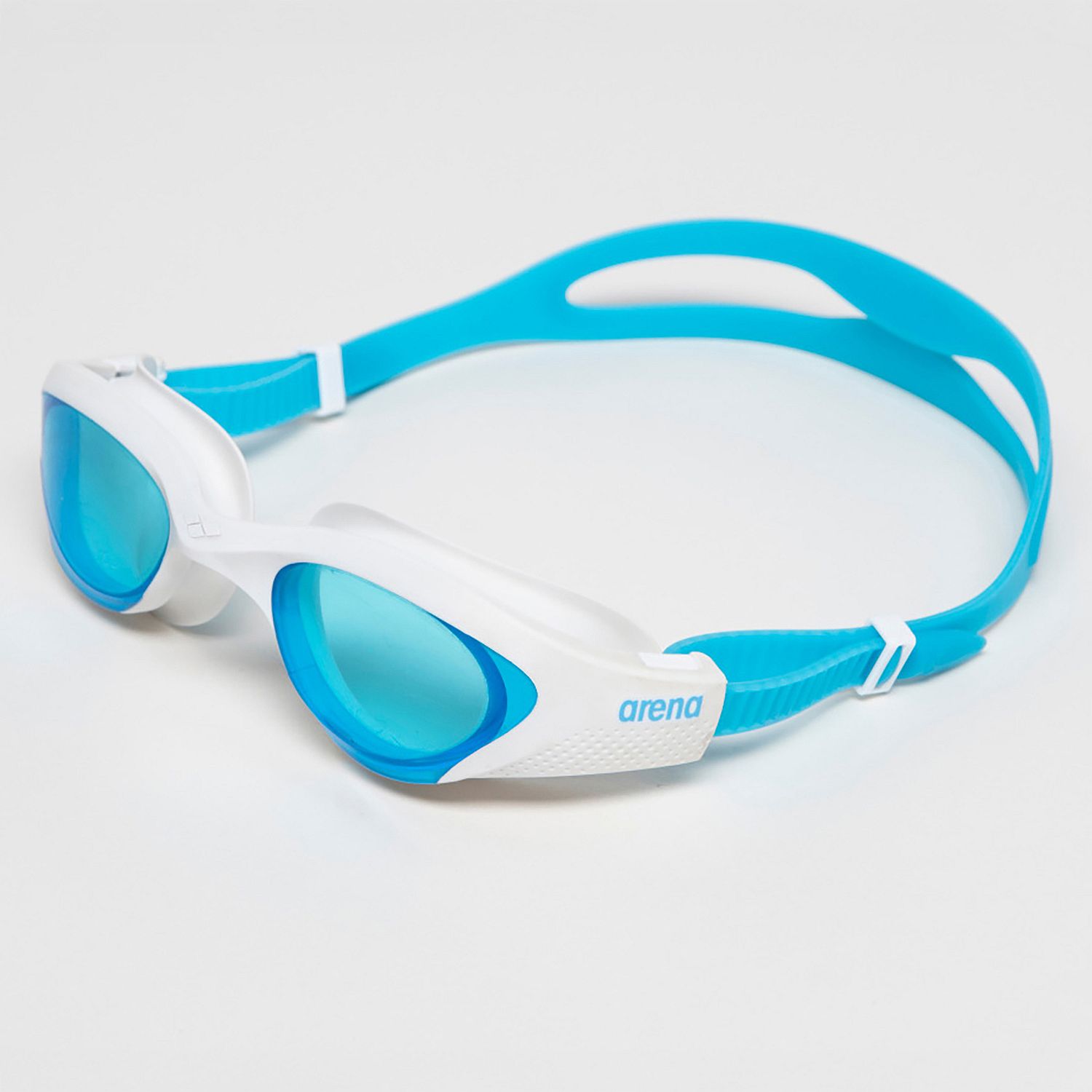 105286-Arena-The-One-zwembril-light-bluewhite-afbeelding-2