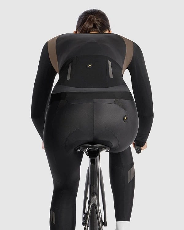 118738-Assos-UMA-GTV-springfall-jacket-s11-terra-sand-dames-afbeelding-8