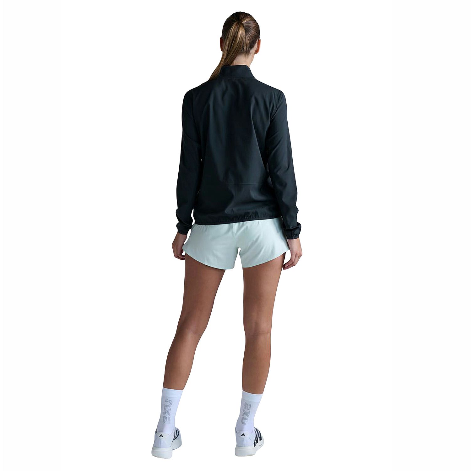 141875-2XU-Aero-hardloopjas-reflecterend-BlackSilver-dames-afbeelding-3