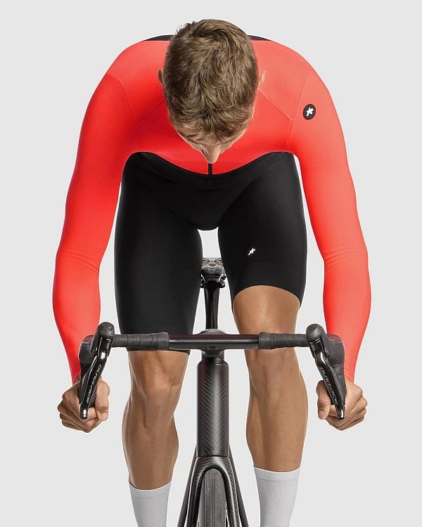118452-Assos-Equipe-R-S11-fietsshirt-lange-mouw-lolly-red-heren-afbeelding-4