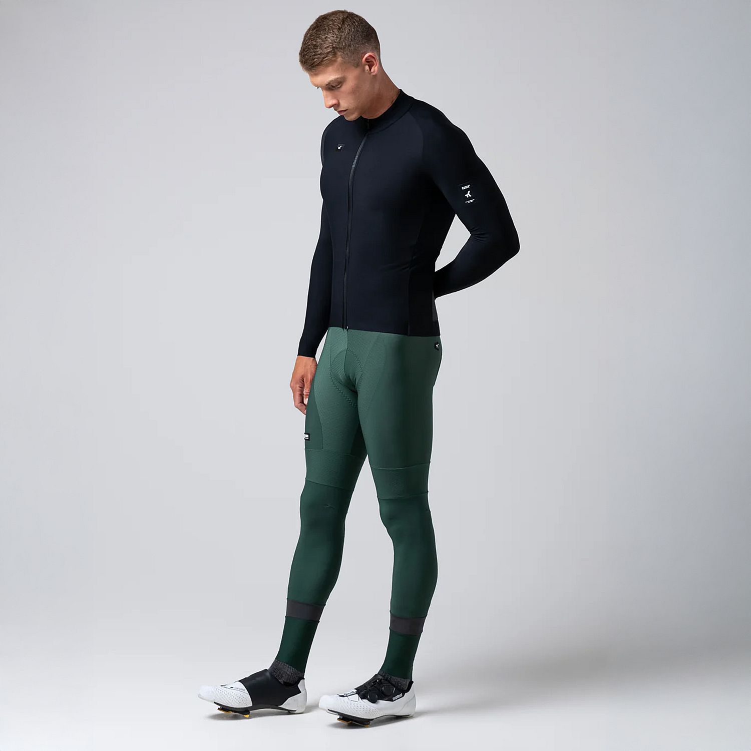 106873-Gobik-Pacer-Solid-2.0-Jasper-fietsshirt-lange-mouw-heren-afbeelding-2