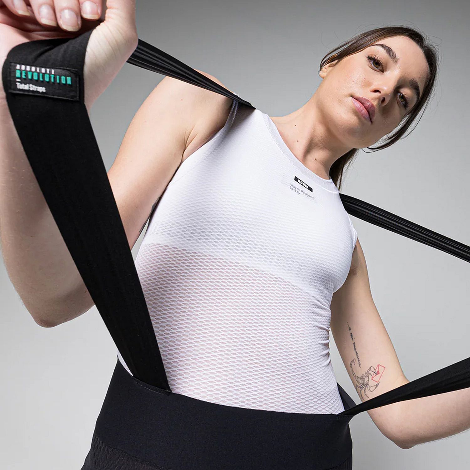 106186-Gobik-Revolution-2.0-bibshort-zwart-dames-afbeelding-2