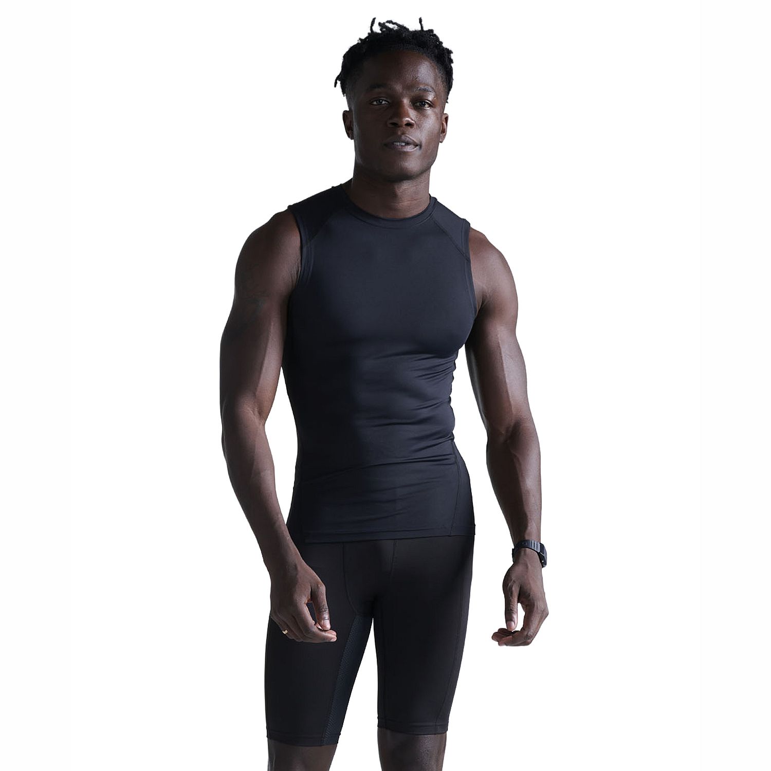 141834-2XU-Core-Compression-hardloopshirt-mouwloos-BlackSilver-heren-afbeelding-4