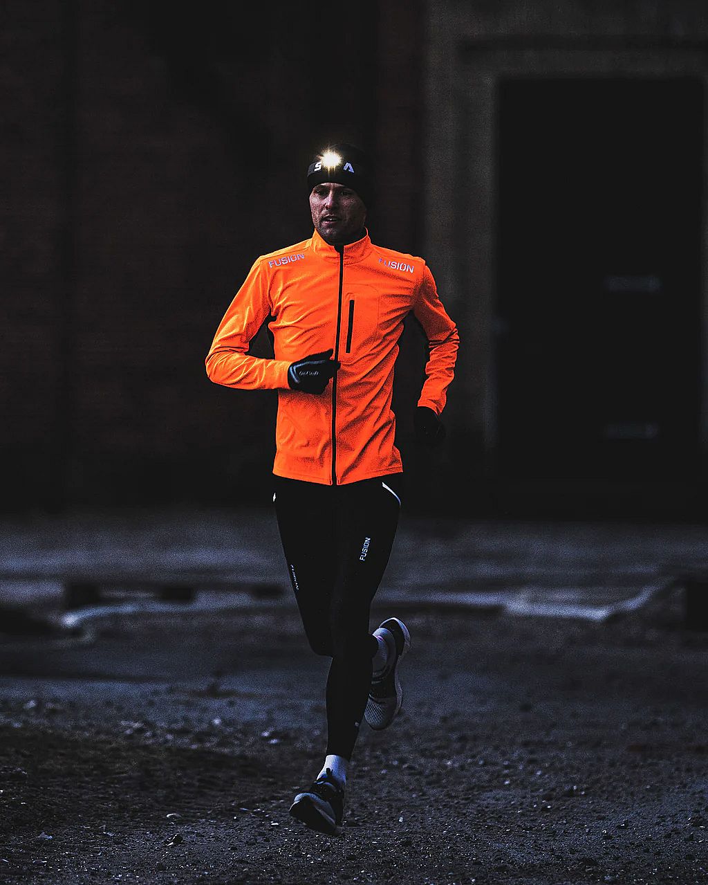 94393-Fusion-S2-Run-Jacket-oranje-heren-afbeelding-6