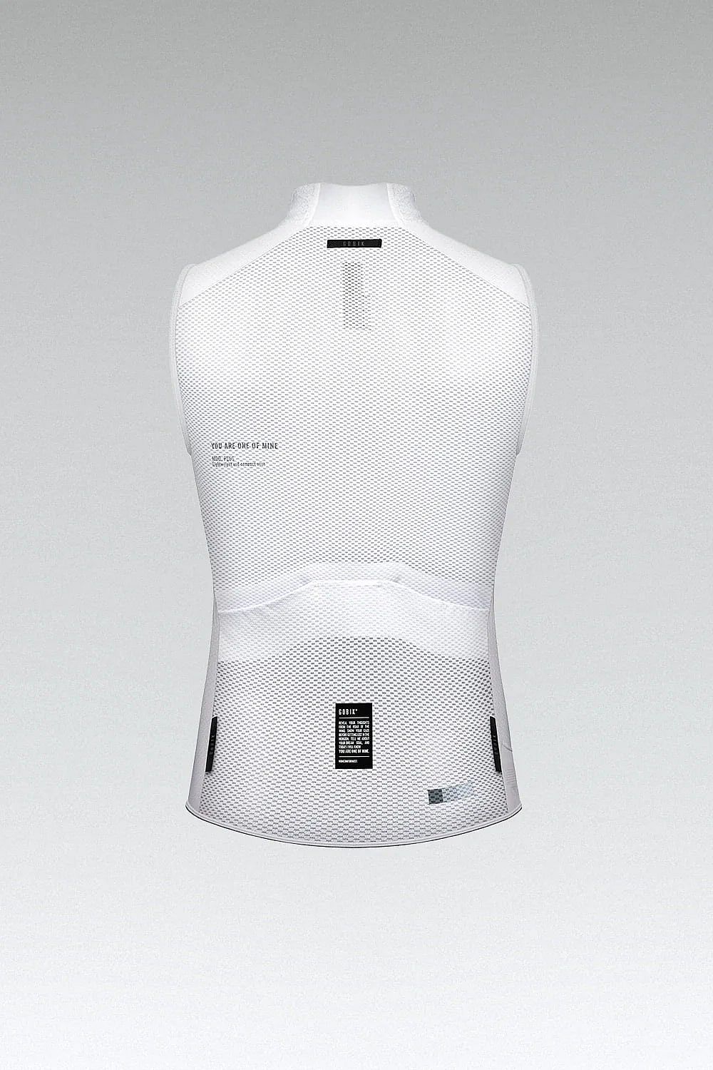 115117-Gobik-Plus-2.0-fietsvest-mouwloos-moon-heren-afbeelding-2