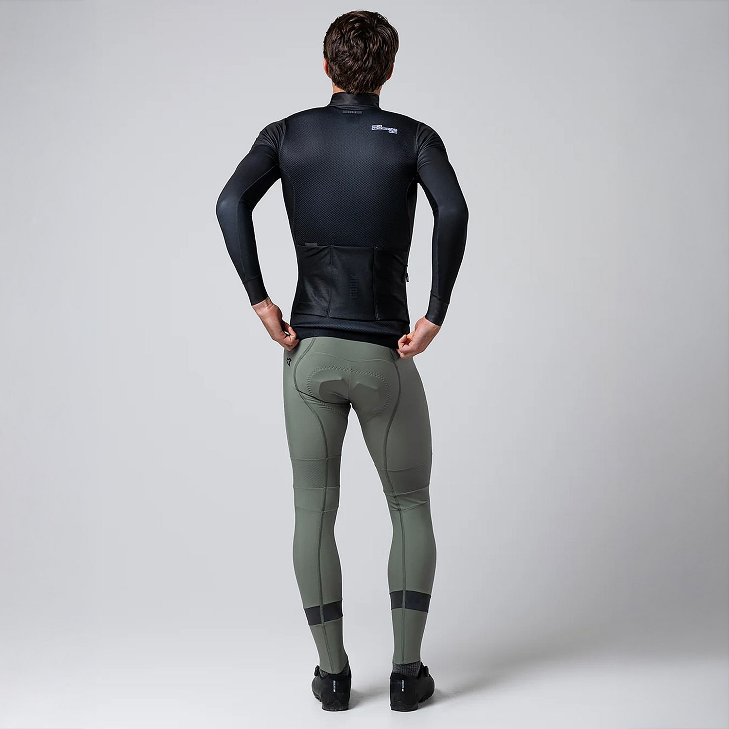 106494-Gobik-Skimo-Pro-Ink-Black-thermische-fietsjas-heren-afbeelding-2