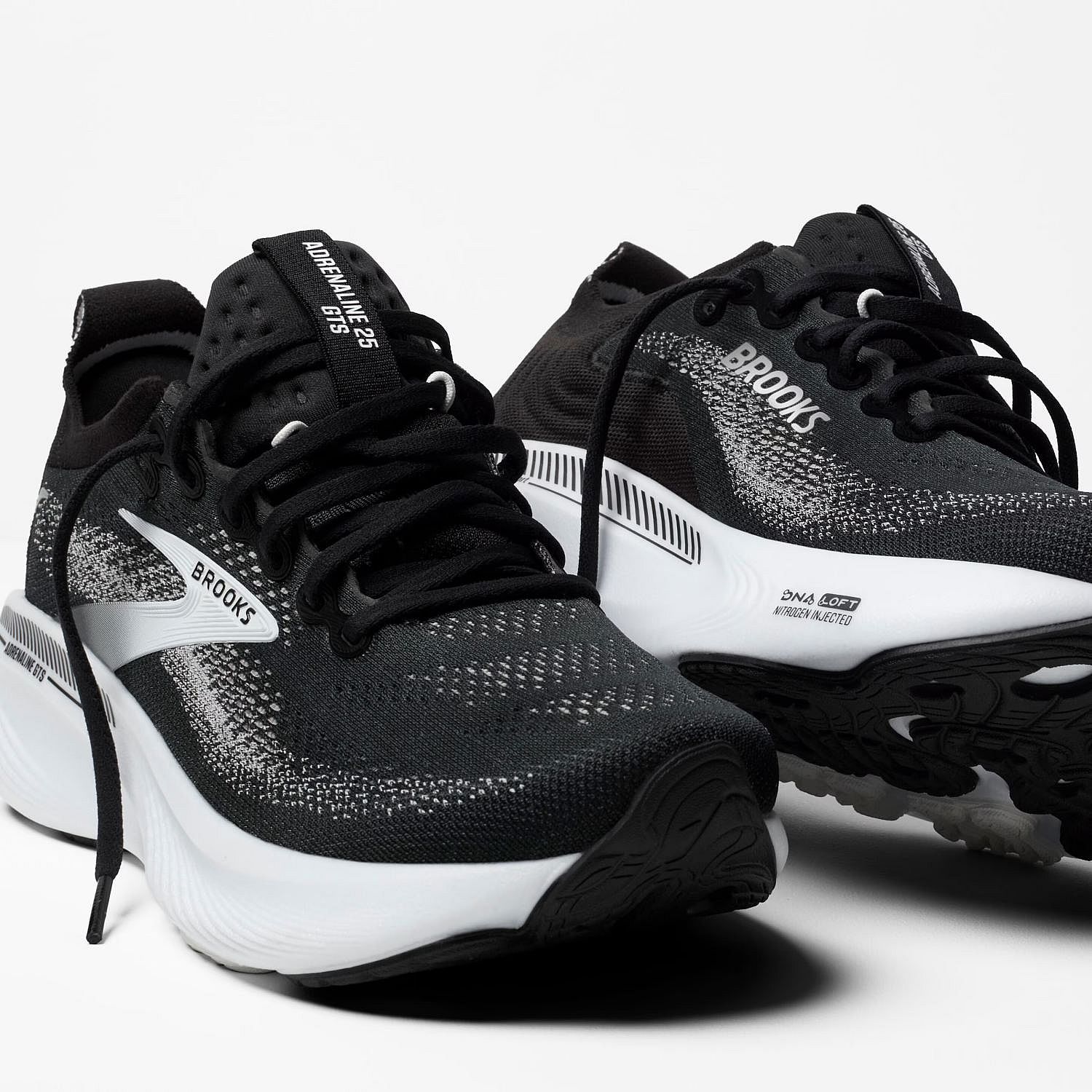 122061-Brooks-Adrenaline-GTS-25-hardloopschoenen-BlackGreyWhite-dames-afbeelding-3