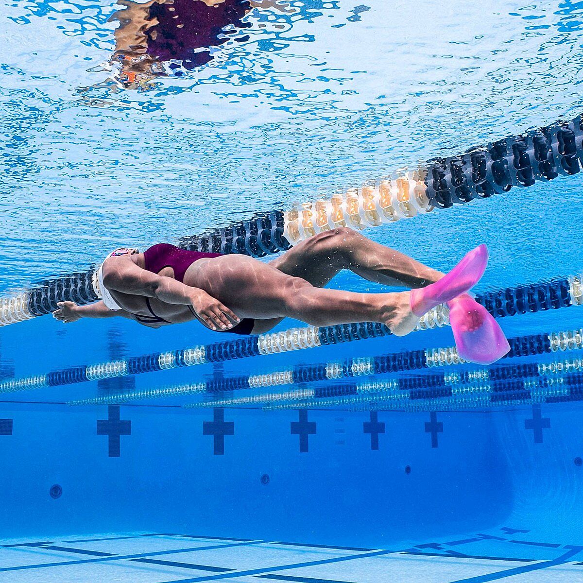 145294-Finis-SlipFin-Pro-zwemvinnen-deep-pink-afbeelding-6