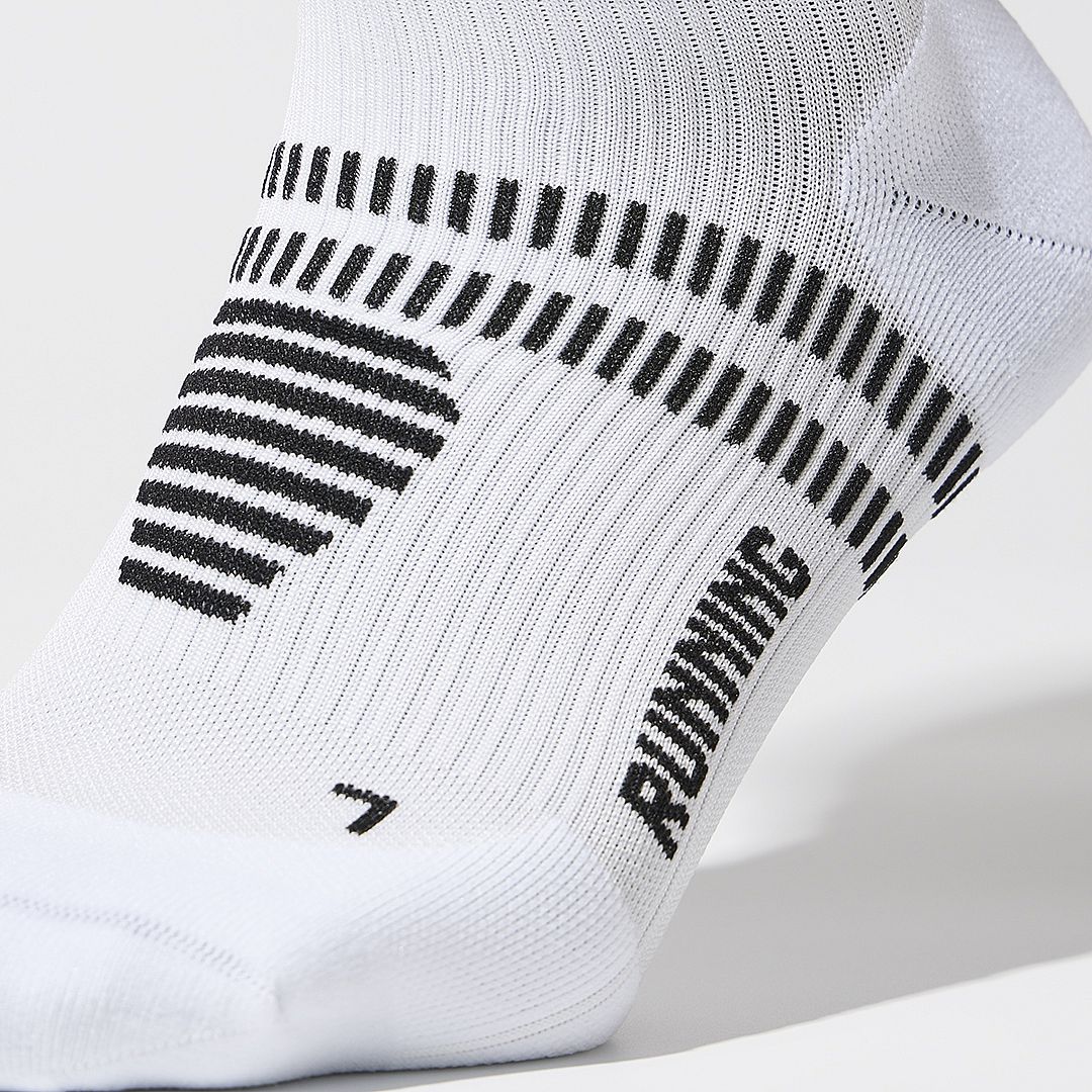 116125-Stox-Running-Ankle-Socks-witzwart-heren-afbeelding-5