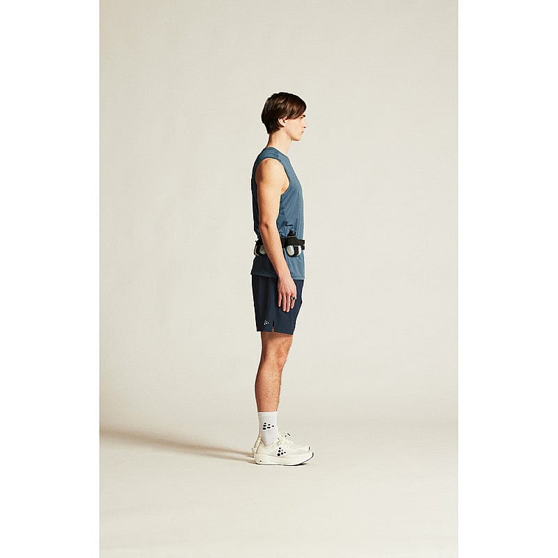 120132-Craft-ADV-Essence-2-hardloopshirt-mouwloos-blauw-heren-afbeelding-3