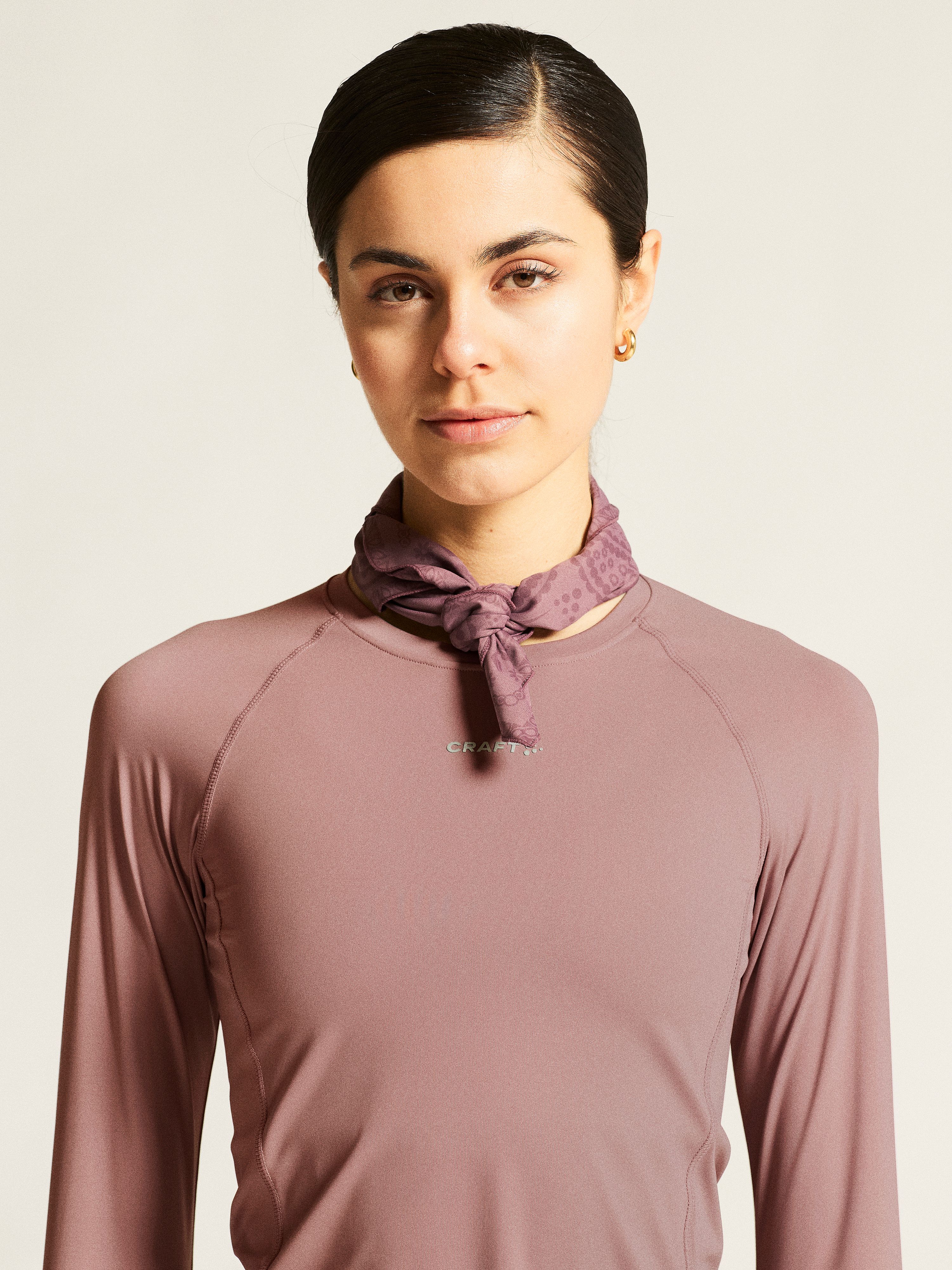 142626-Craft-hypervent-tight-hardloopshirt-lange-mouw-dames-potpurri-afbeelding-7