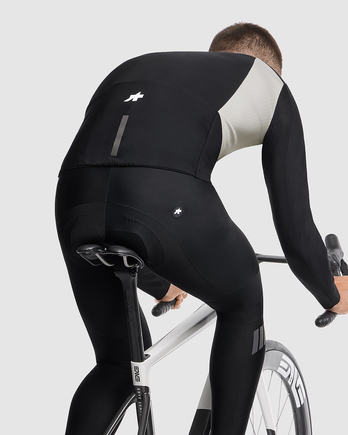 145993-Assos-Equipe-R-Winter-Jacket-S11-EVO-Almond-Milk-heren-afbeelding-7