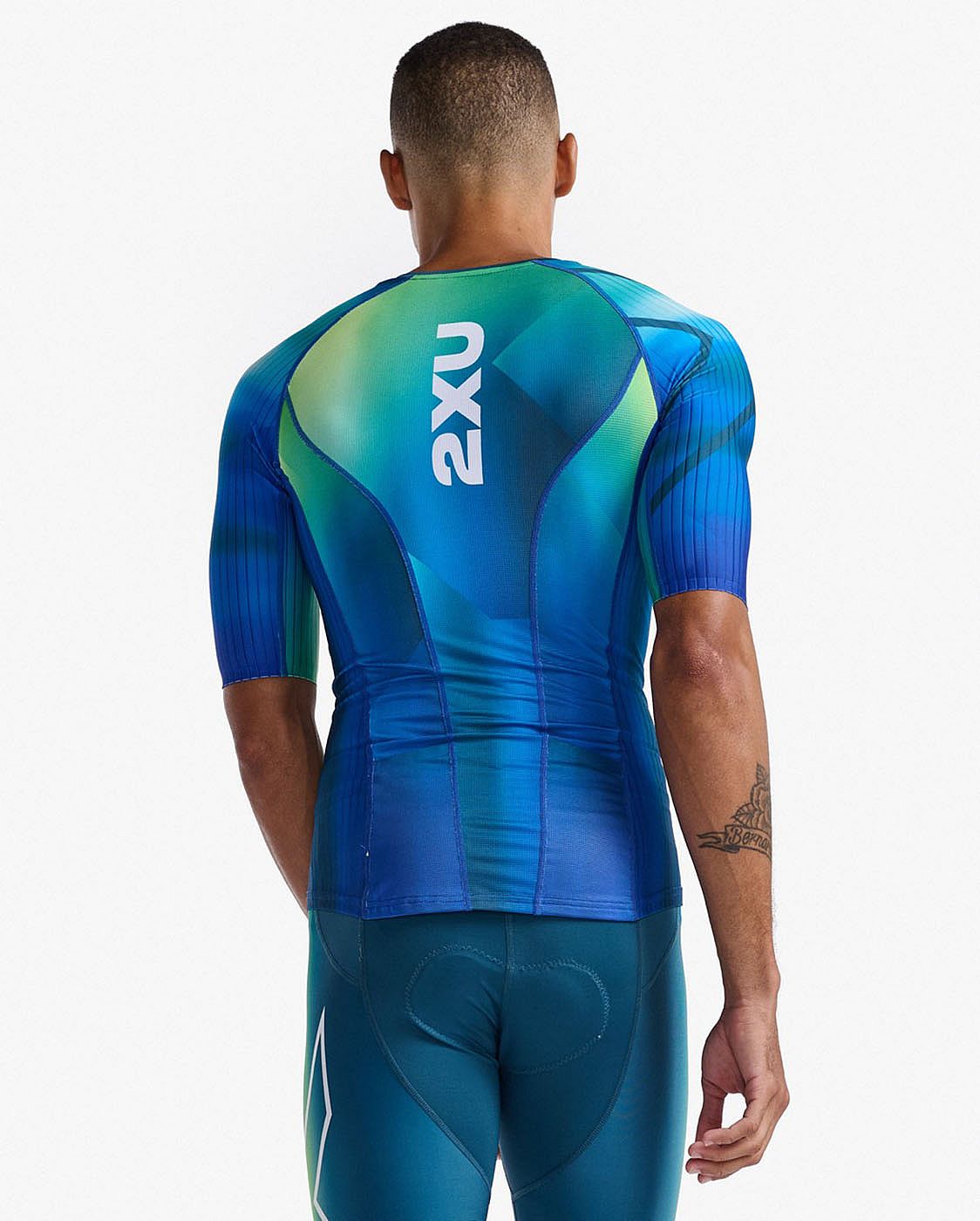 97893-2XU-Aero-tri-top-korte-mouw-blauw-heren-afbeelding-2