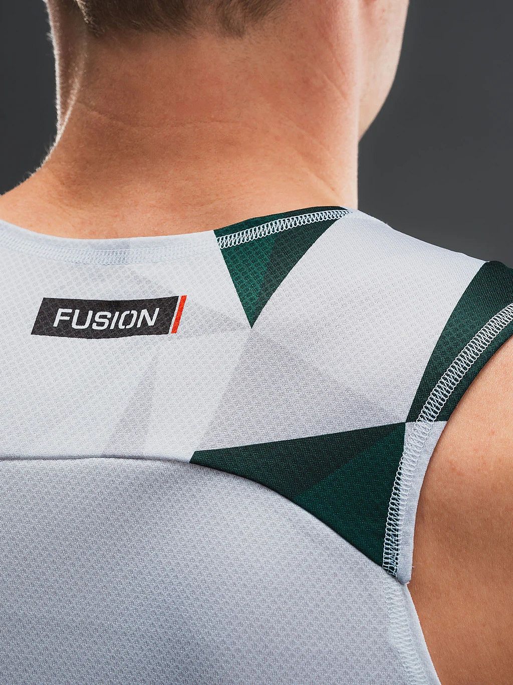 143248-Fusion-Run-Singlet-groen-unisex-afbeelding-3