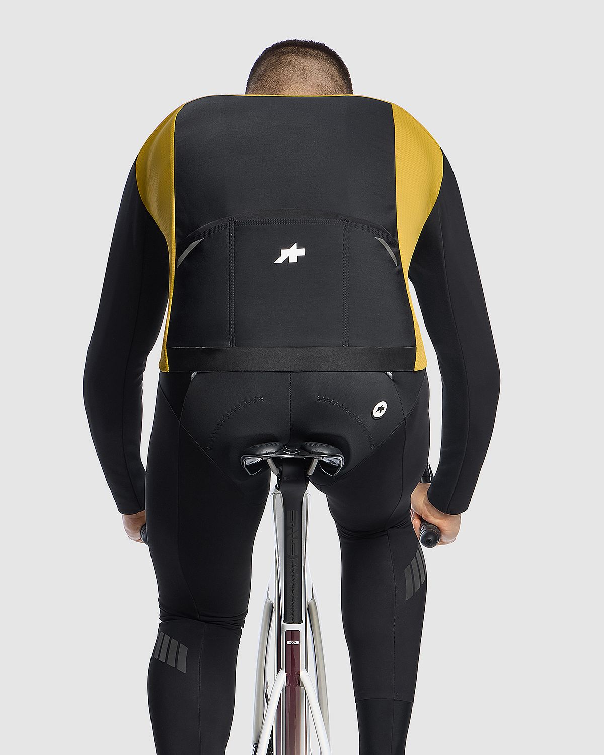 145976-Assos-Mille-GT-Ultraz-Winter-Jacket-S11-EVO-Golden-Yellow-heren-afbeelding-6
