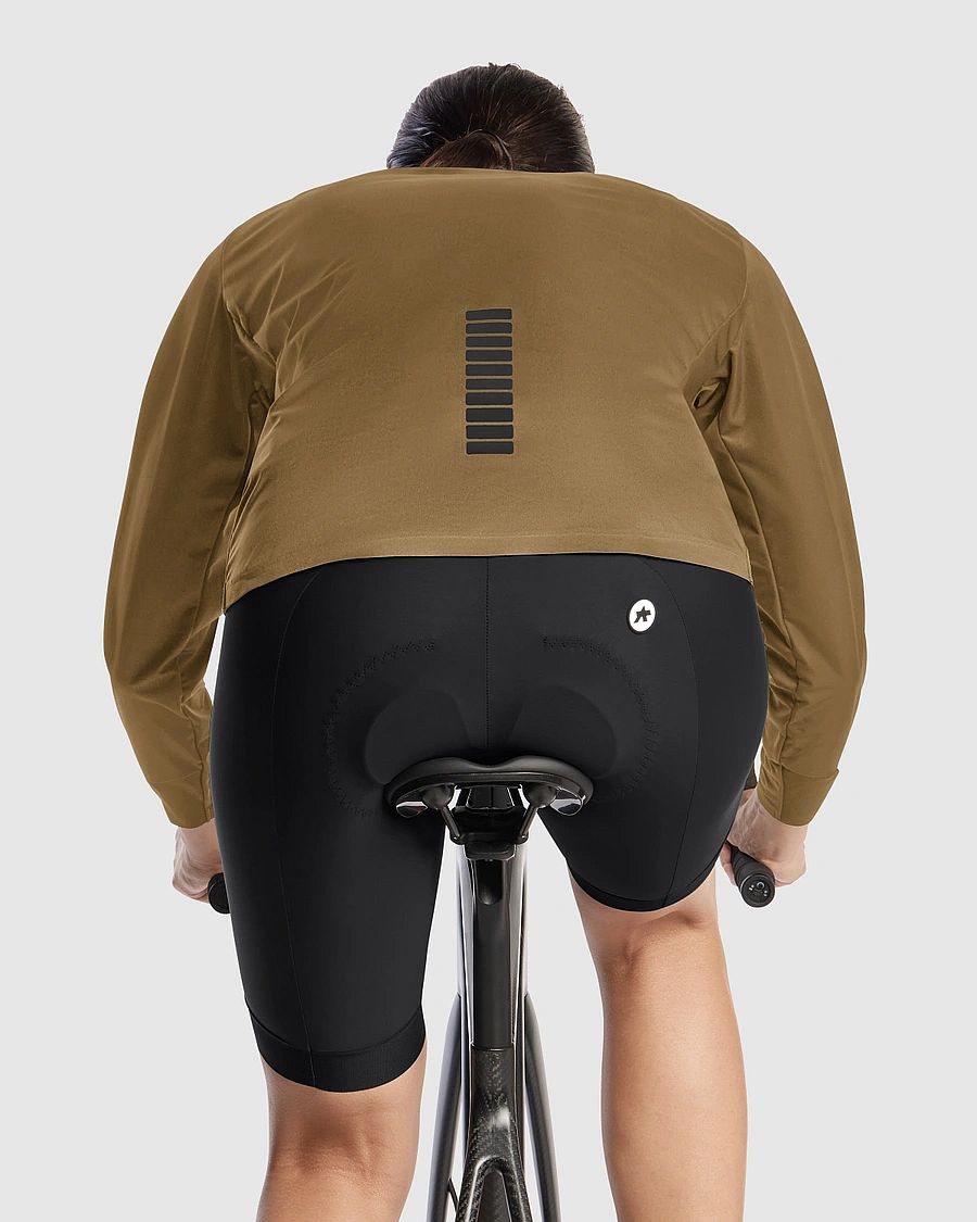 112858-Assos-UMA-GT-shell-jacket-S11-bronze-ash-dames-afbeelding-5
