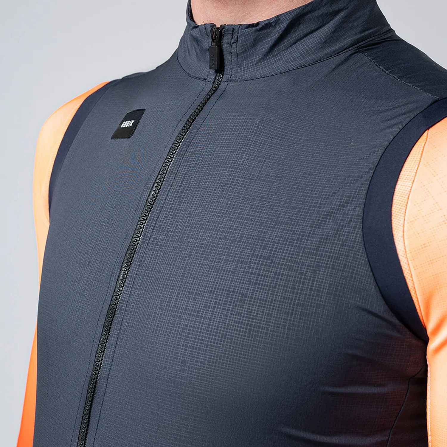 105973-Gobik-fietsvest-vector-2.0-ultrablue-heren-afbeelding-4