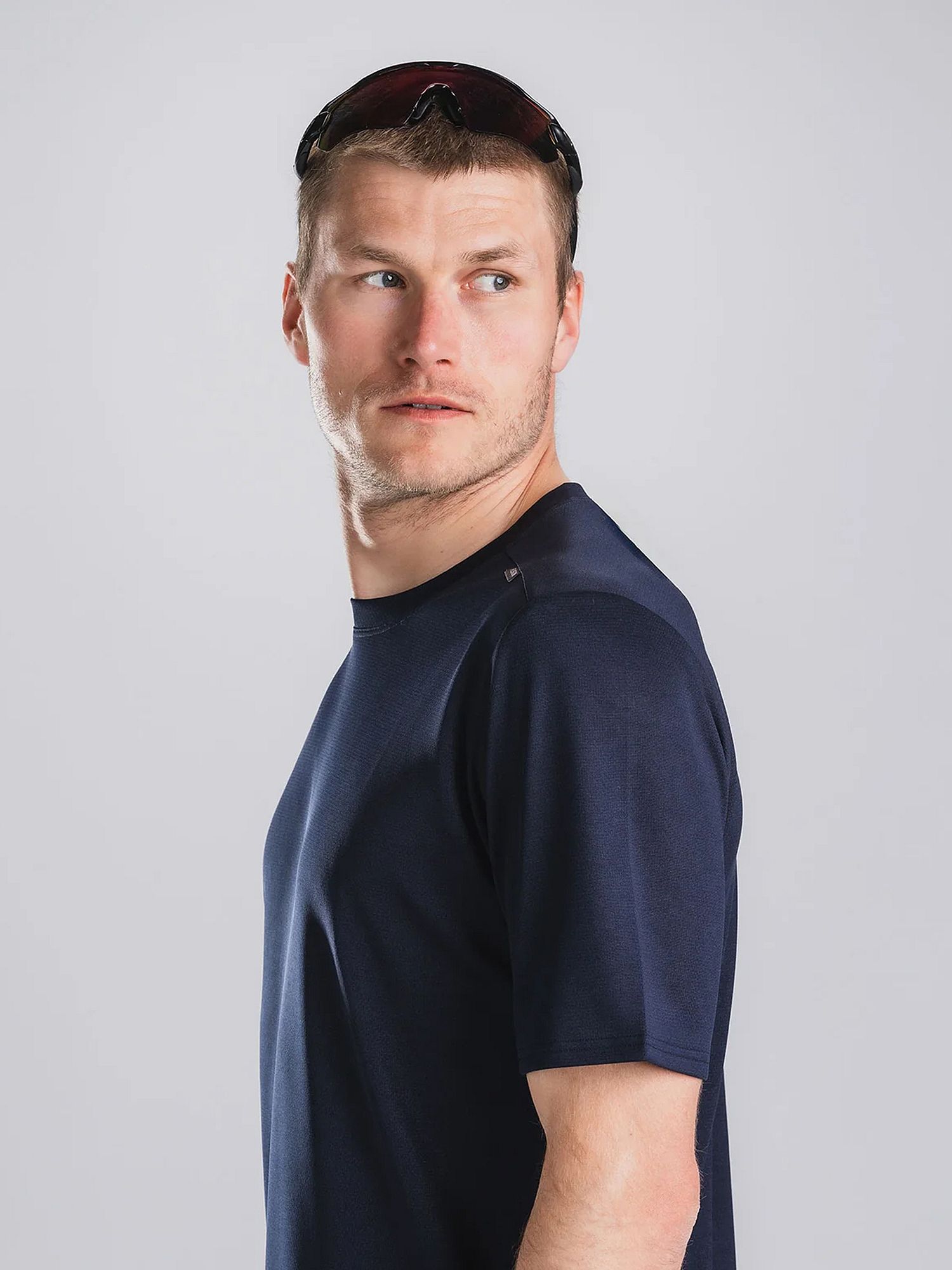 144481-Fusion-Tempo-Two-Run-T-shirt-heren-donkerblauw-afbeelding-6