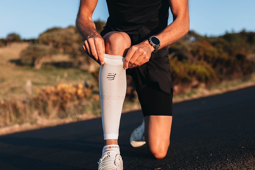 116025-Compressport-R2-Oxygen-wit-afbeelding-2