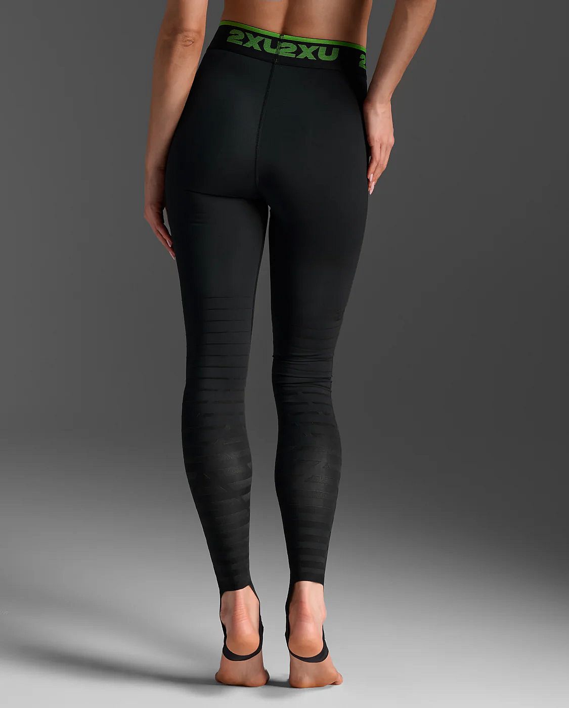 113026-2XU-Power-Recovery-Compression-hardloopbroek-BlackNero-Dames-afbeelding-4