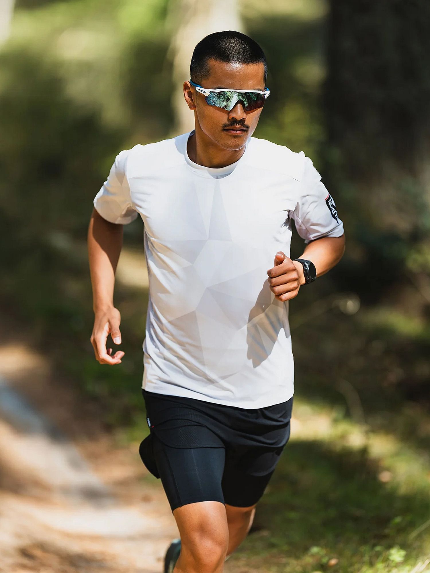 144560-Fusion-Tempo-Pro-Trail-T-shirt-heren-witgrijs-afbeelding-5